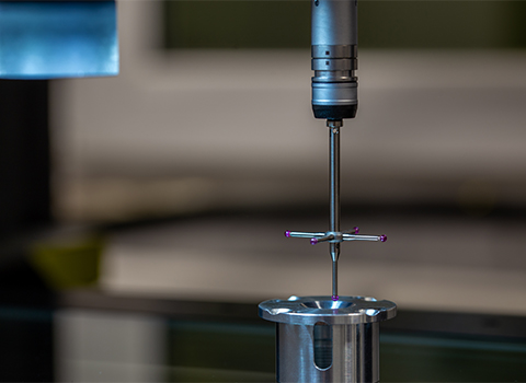 1761966924242383.jpg 攝圖網(wǎng)_325553736_CMM 坐標測量機 接觸式探針測量玻璃臺面上的鋁零件 高精度制造生產(chǎn)控制工廠儀器傳感器數(shù)控工程機器科學儀表桌子核實(非企業(yè)商用).jpg